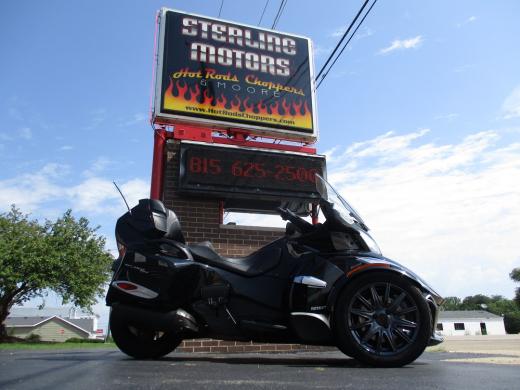2014 Can-Am Spyder RTS For Sale | Vintage Driving Machines