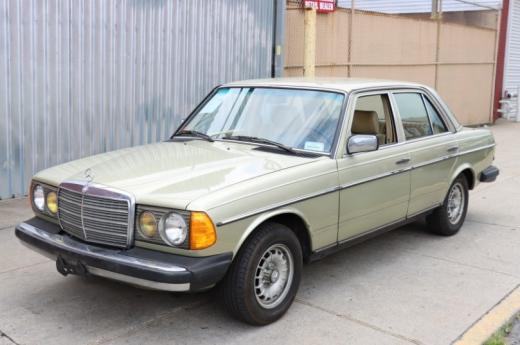 1984 Mercedes-Benz 300D For Sale | Vintage Driving Machines