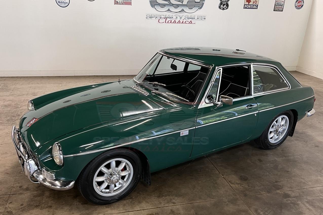 1967 MG MGB GT For Sale | Vintage Driving Machines