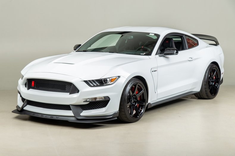 2015 Ford Shelby Mustang GT350R For Sale | Vintage Driving Machines