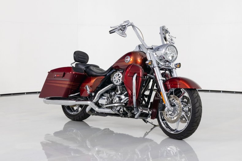 2013 Harley-Davidson CVO Road King For Sale | Vintage Driving Machines