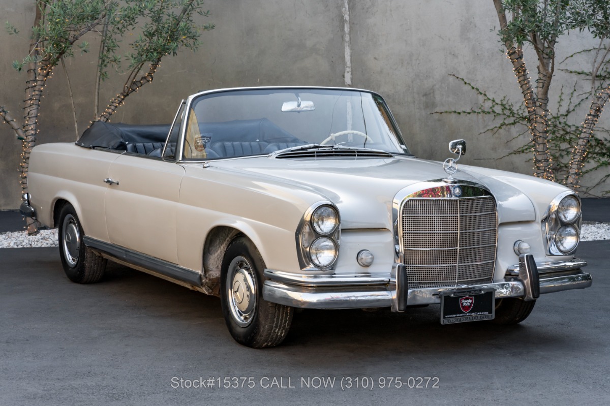 1963 Mercedes-Benz 220SE Cabriolet For Sale | Vintage Driving Machines