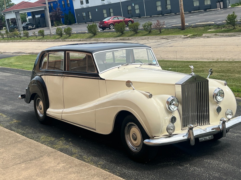 1956 Rolls-Royce Silver Wraith For Sale | Vintage Driving Machines