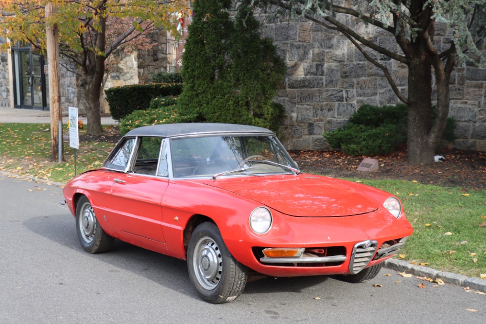 1969 Alfa Romeo Duetto 1750 For Sale | Vintage Driving Machines