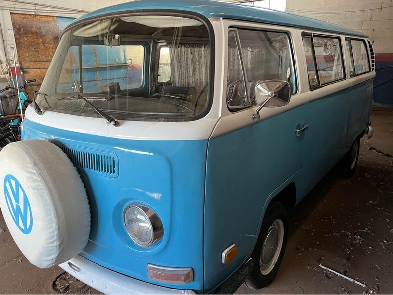1971 Volkswagen Bus For Sale | Vintage Driving Machines