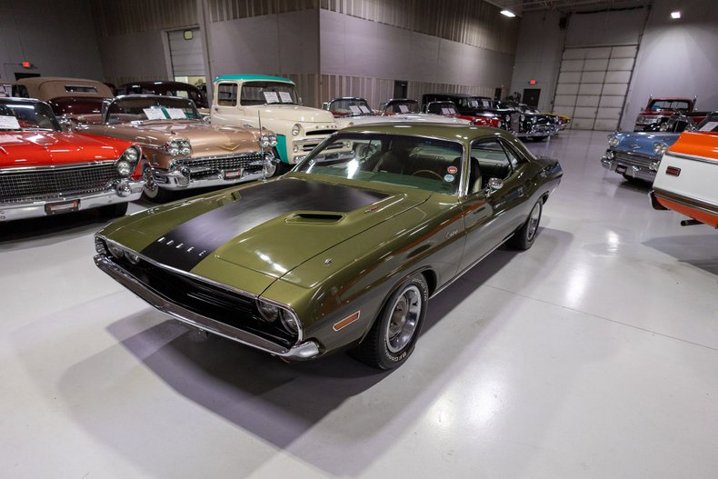 1970 Dodge Challenger RT For Sale | Vintage Driving Machines