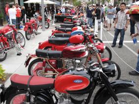 Photo Number 3-4d25cd Rodeo Drive - Father's Day Car Show